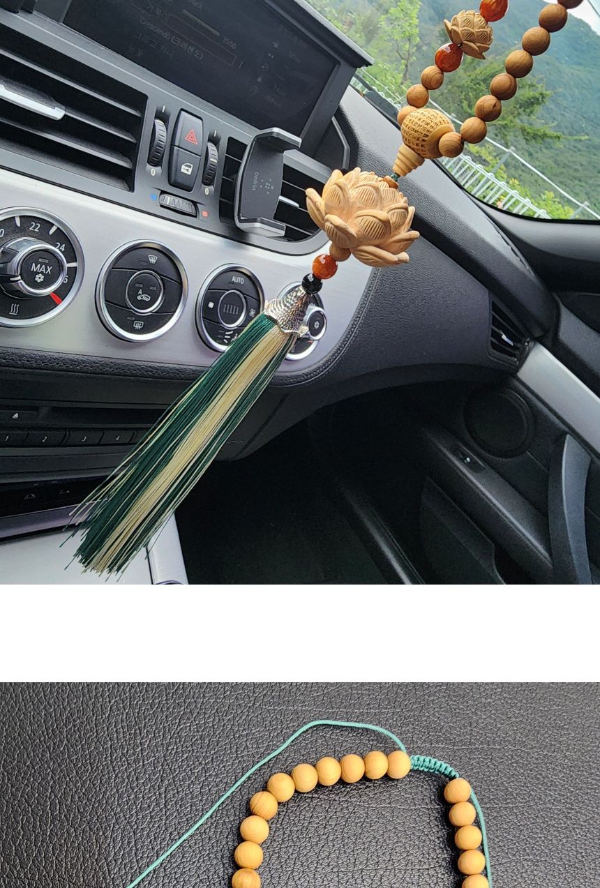 핸드메이드 수술달린 연꽃 길운 차걸이 이사 선물/염주/차량염주/기어봉염주/나무염주/불교/불교용품/불교