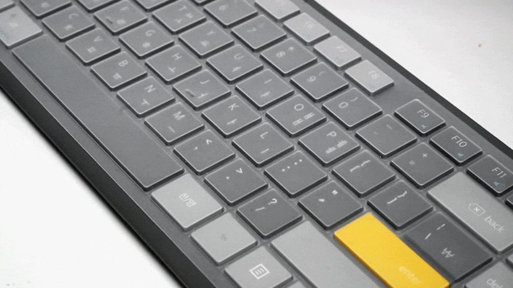 플레이기어 펜타그래프 저소음 무선 블루투스 키보드/키보드/무선키보드/블루투스연동/블루투스키보드/아이